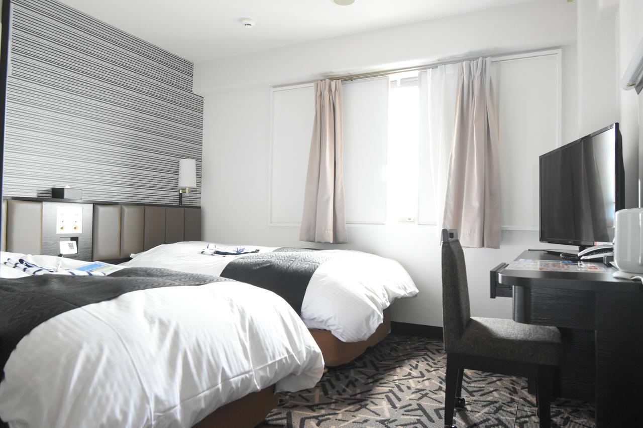 Apa Hotel Miyazaki Miyakonojo Ekimae Exteriör bild